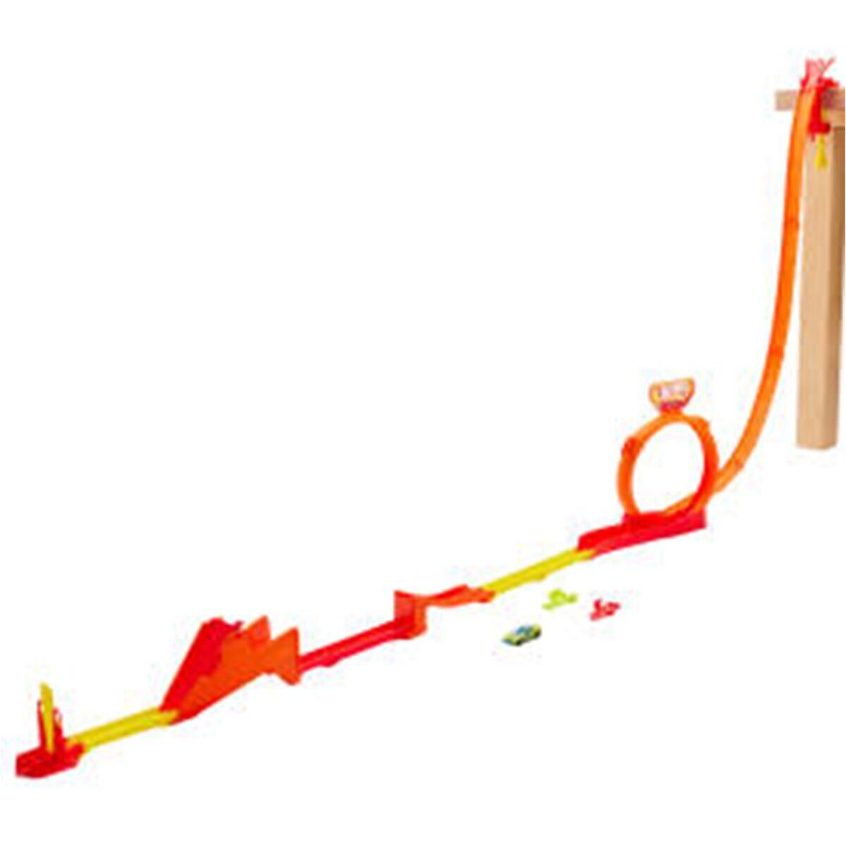 JCX69 Hot Wheels Hot Ones Süper Zıplayış Pisti