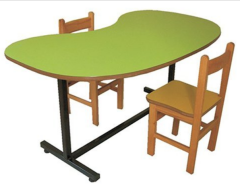 Metal Ayaklı Fasülye Masa