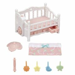 5534 Sylvanian Families Dönenceli Beşik - figürler ayrı satılır +3 yaş