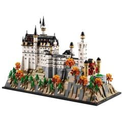 21063 Lego Architecture Neuschwanstein Şatosu 3455 parça +18 yaş