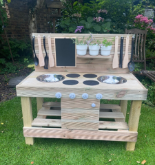 Ahşap  Montessori Mutfak